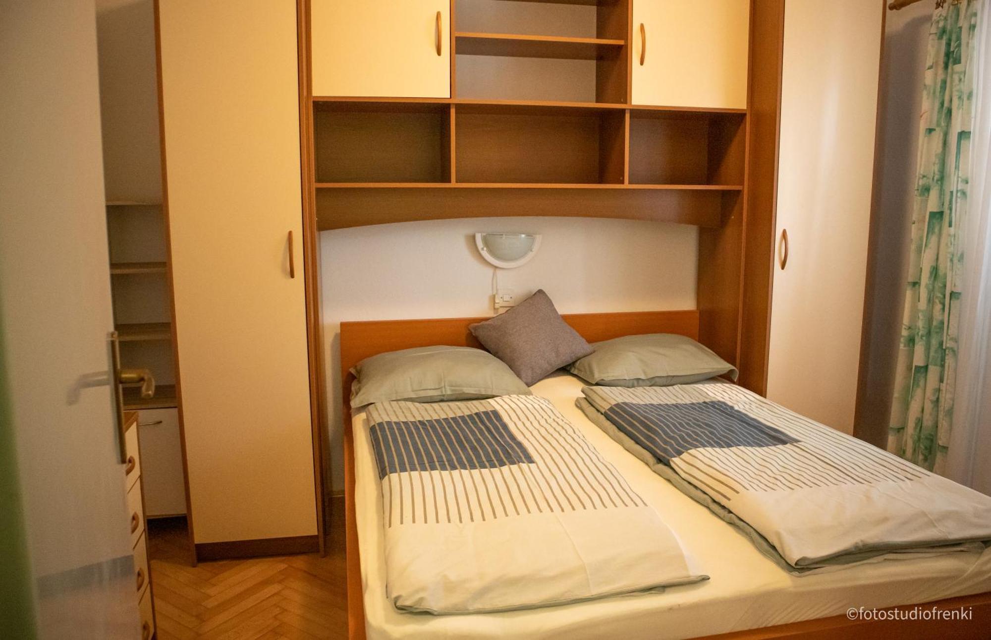 Guesthouse Marija Lopar Buitenkant foto